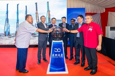 擎梦奋进 续写华章 | pp电子纸业马来西亚项目二期桩基典礼隆沉进行